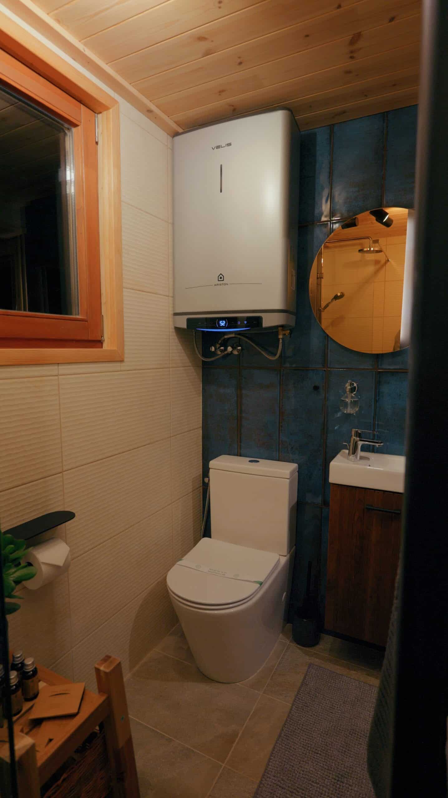 Cozy Glamping fa vendégház fürdőszobája